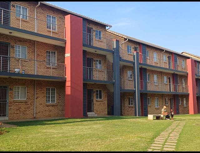 2 BEDROOM PROPERTY TO RENT IN STONERIDGE